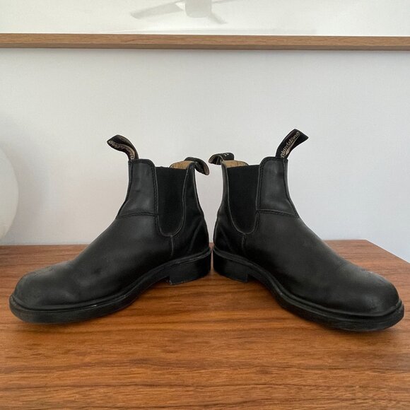 Blundstone Women's Chisel Toe Black Boots Sz 7 - Picture 2 of 6